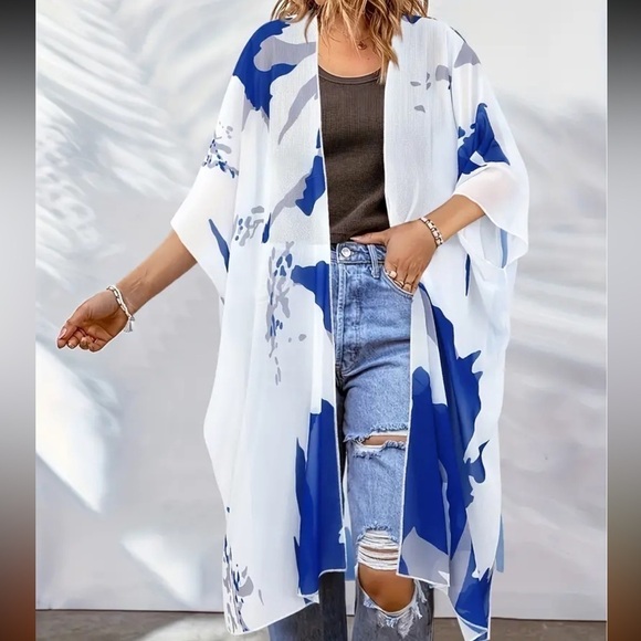 NIB NEW SemiSheer Open Front Cardigan All Over Print Batwing Sleeve White Blue - Picture 1 of 10